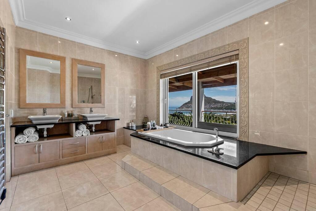 Sunsetviews Houtbay Holiday home