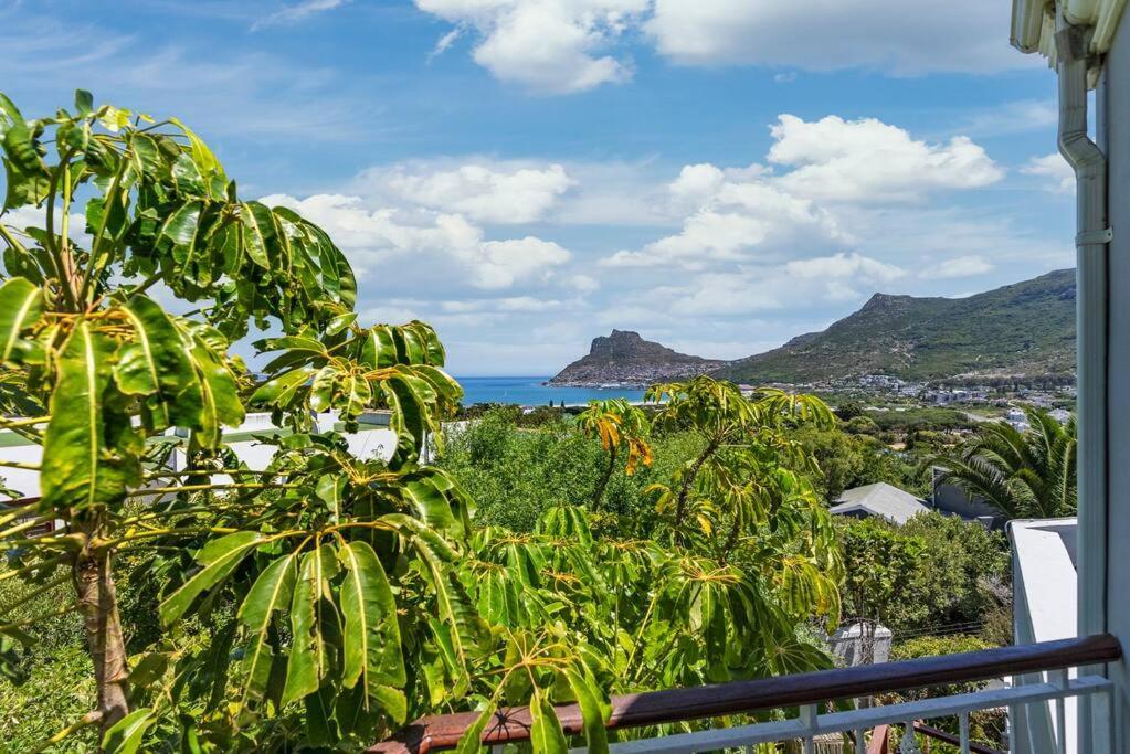 Sunsetviews Houtbay Holiday home *