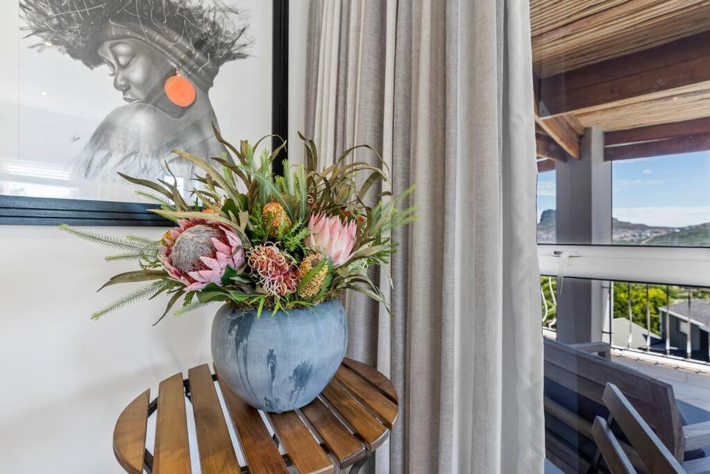 Sunsetviews Houtbay Holiday home *
